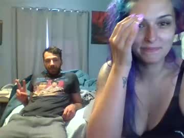 couple Sexy Cam Girls Love To Sex Chat On Video with thedabz
